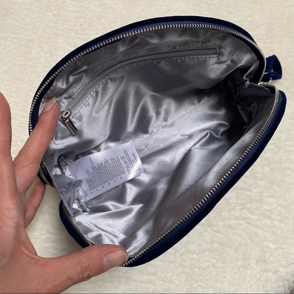 New Authentic Swarovski Clutch Cosmetic Bag - Picture 11 of 11